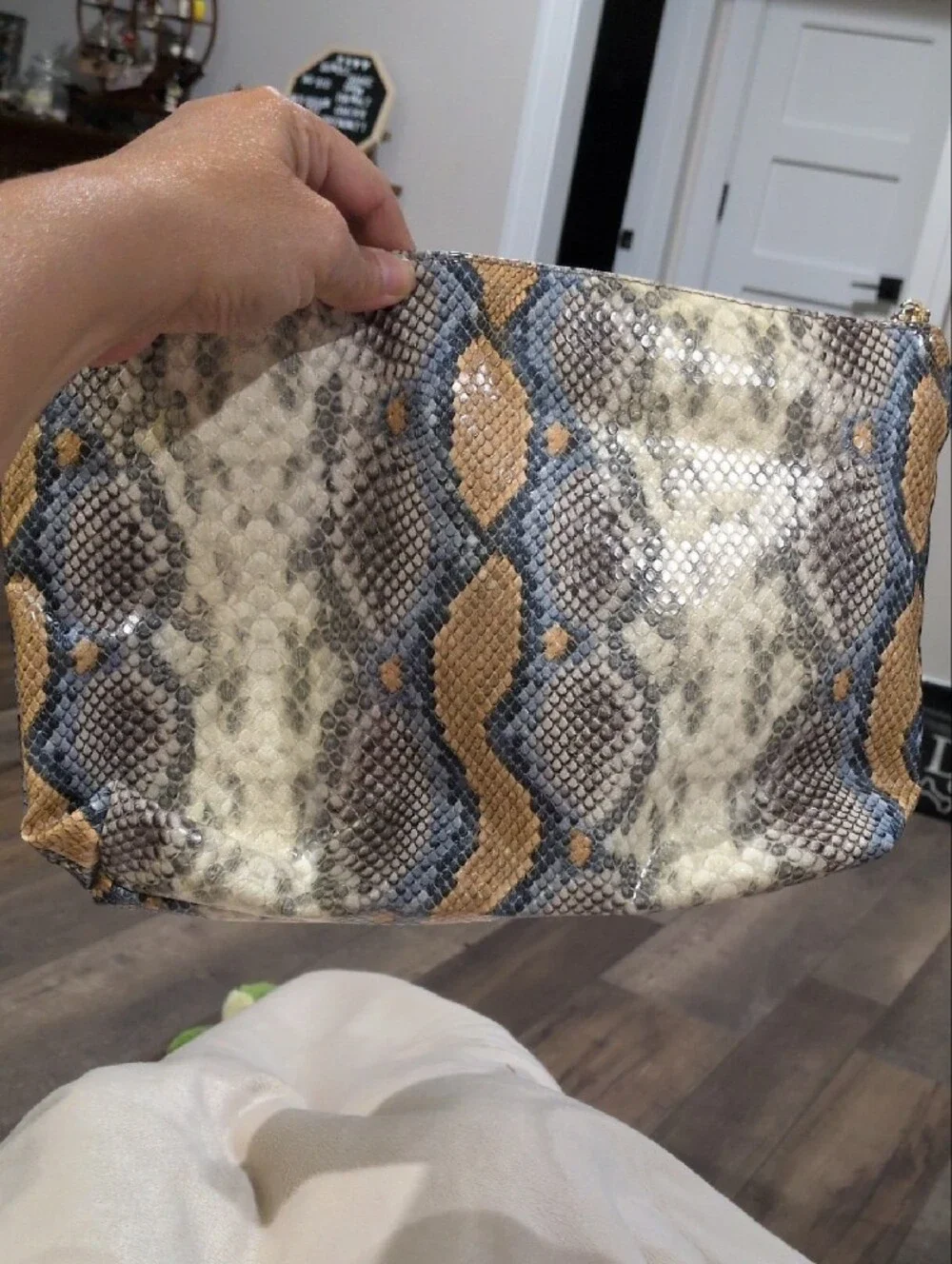 Vince Camuto vince camuto